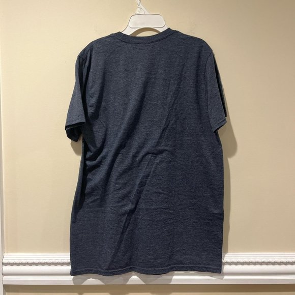 Men’s Gray Harvard University T-Shirt - Picture 2 of 3